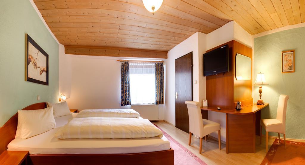 Cityhotel Schwarzer Baer Innsbruck Pokój zdjęcie